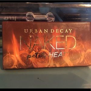 Urban Decay Naked Petite Heat